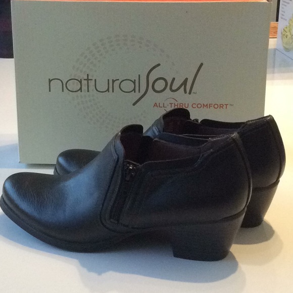 white boots fall 2019